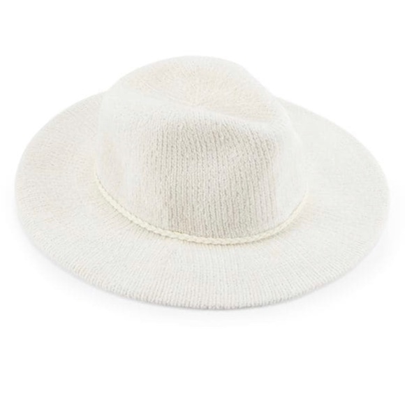 Vince Camuto Winter White Chenille Panama Hat - Picture 2 of 4